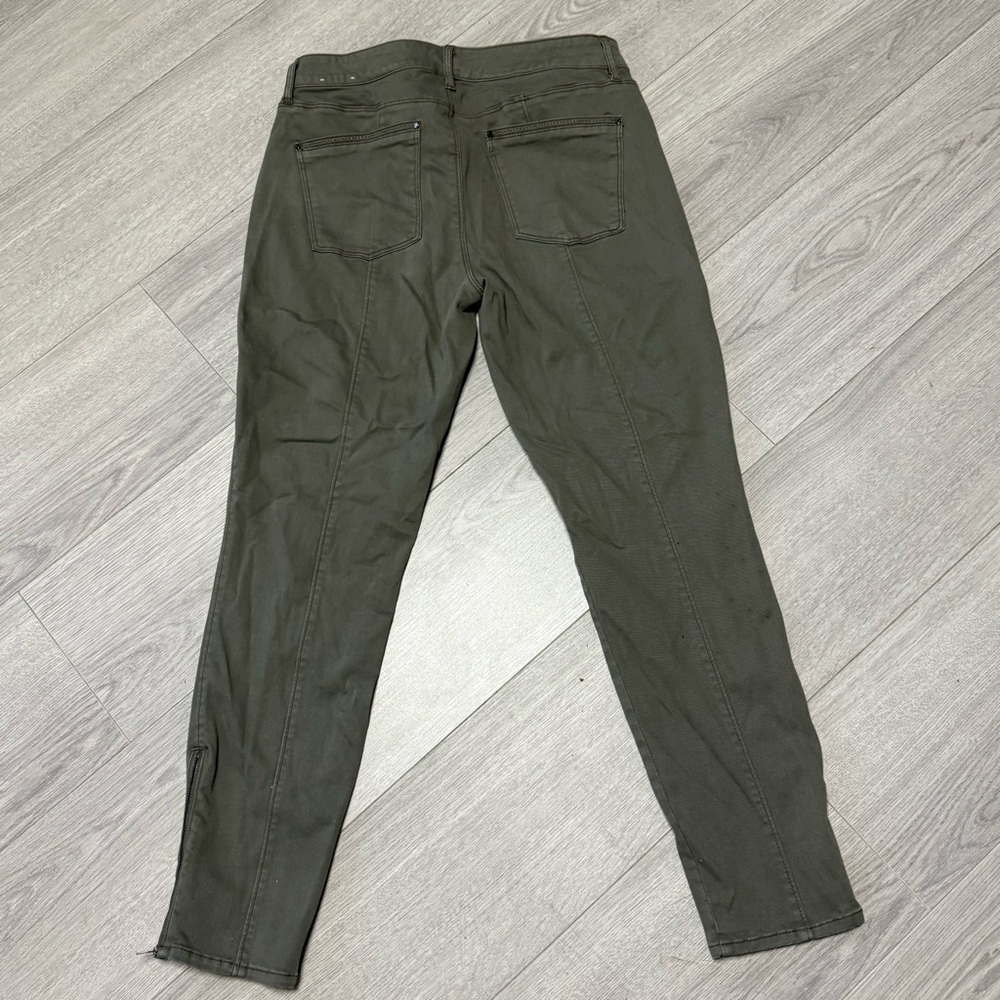 White House Black Market Olive Green Mid Rise Zippered  Pants Size 8 - Picture 6 of 10